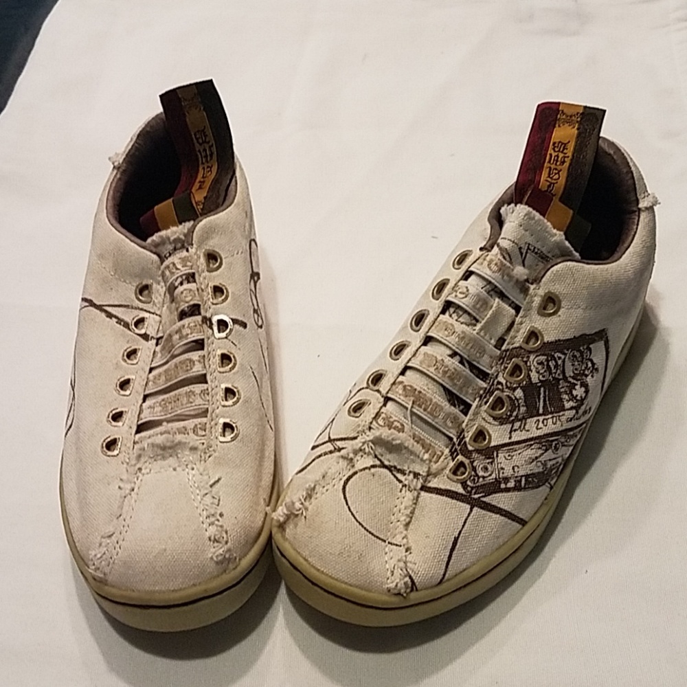 L.A.M.B sneakers